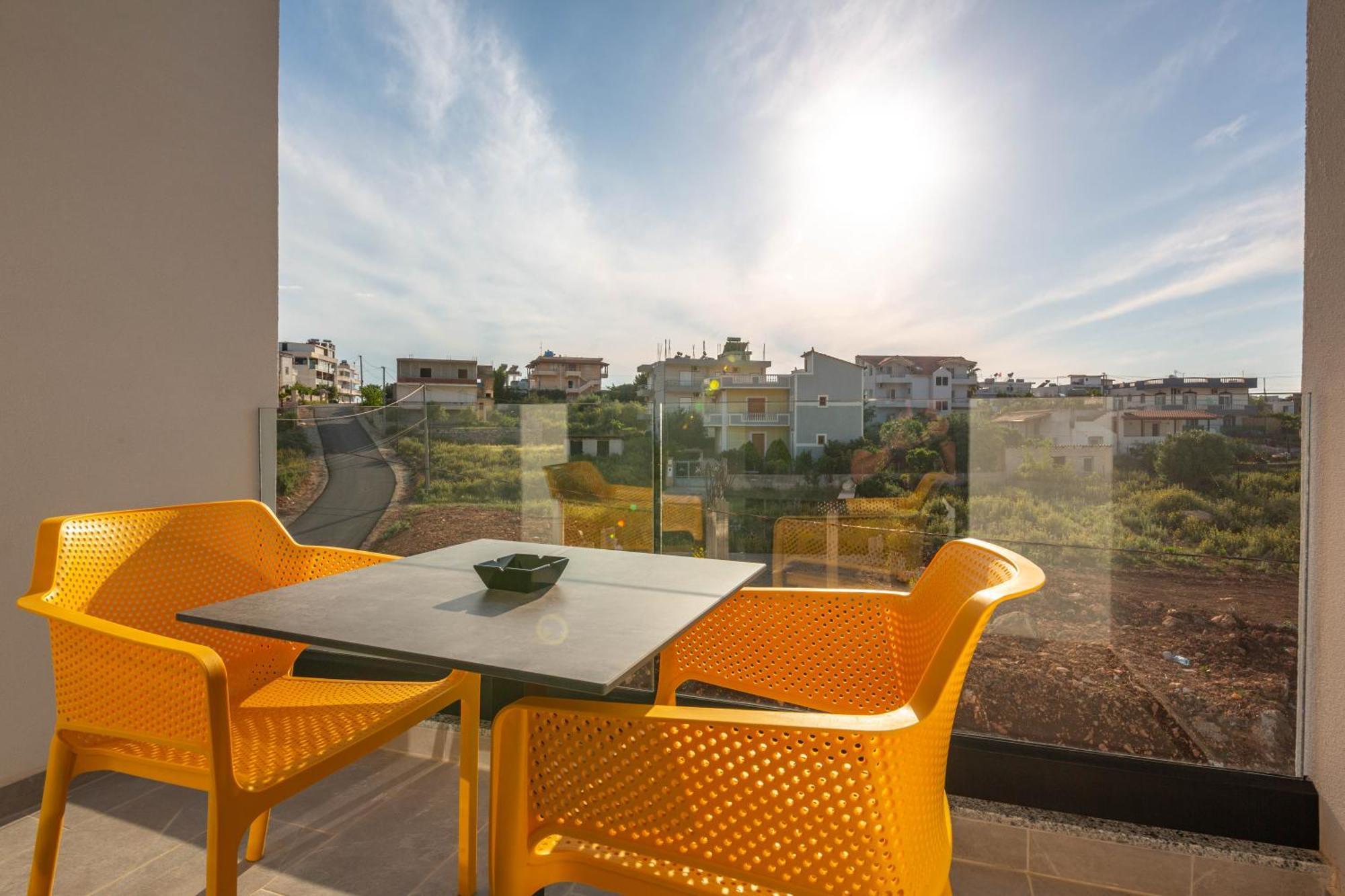 Lake View Rooms Ксамил Екстериор снимка