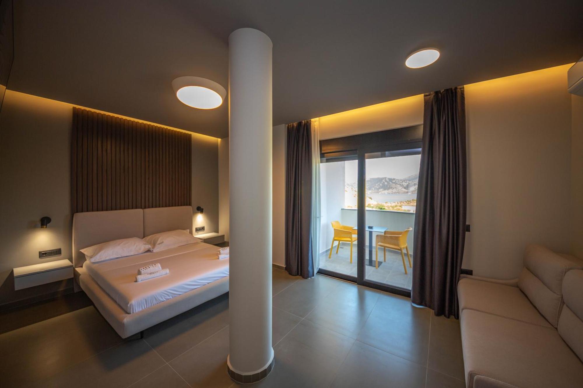 Lake View Rooms Ксамил Екстериор снимка